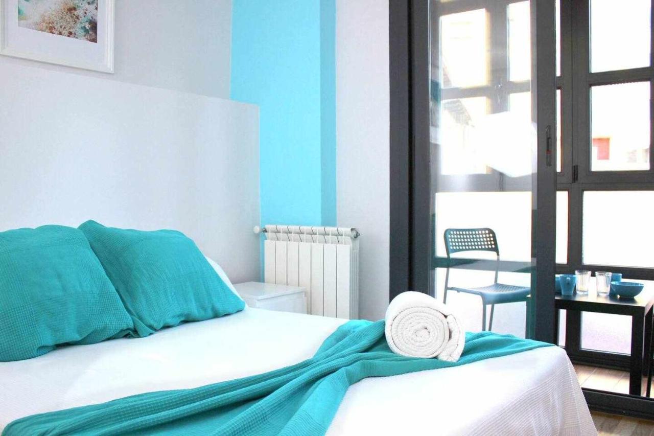 El Duplex Mas Centrico Del Humedo Desayuno Y Wifi Apartment Leon Bagian luar foto