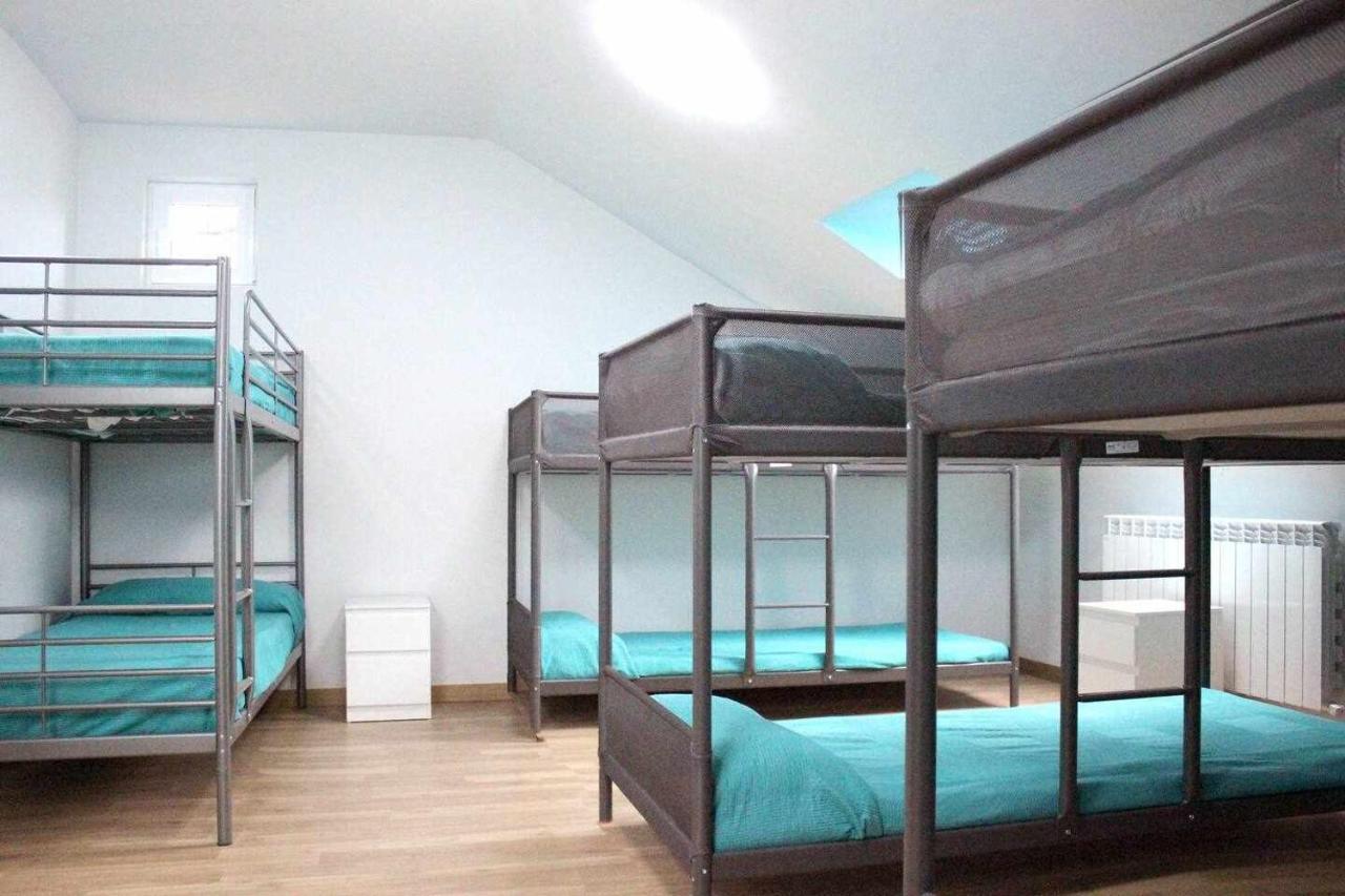 El Duplex Mas Centrico Del Humedo Desayuno Y Wifi Apartment Leon Bagian luar foto